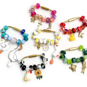 Women Beaded Fashion Accessories Colored Acrylic Beads Flower Heart Letter Pendant Cartoon Bag Charm