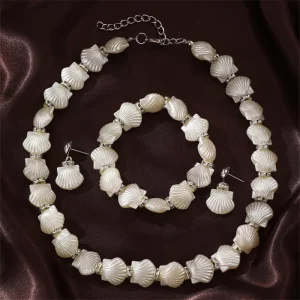 Women Fashion Pearls Jewelry Set Pearls Necklace Earrings Set Jewelry