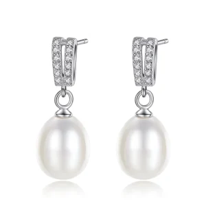 Women Pearl Stud Earrings