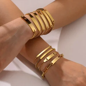 Women’s 18K Gold Stainless Steel Curved Adjustable Bracelet