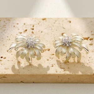 Women’s Brass Flower Stud Earrings Gift Accessories