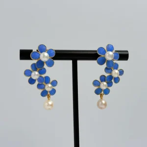 Women’s Classic Pearl Stud Earrings Anti-Tarnish Jewelry Set