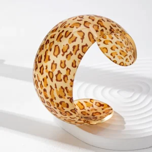 Women’s Daily Fashion Bracelet Minimalist Textured Resin Bracelet with Leopard Floral Patterns Bangles for Women