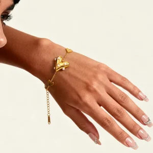 Women’s European American Cross-border Fashion Heart-Shaped Gold Stainless Steel Bracelet Light Luxury No Fading 18k Real Gold