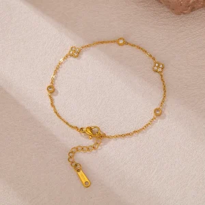 Women’s Fashion Stainless Steel Bracelet Simple Personality Versatile Stainless Steel Geometric Chain Link Bracelets