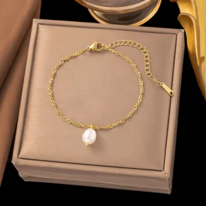 Women’s Fashion Stainless Steel Chain & Link Bracelets with Gold color Plating and Customizable Charms