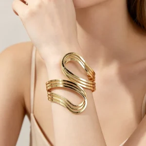 Women’s Fashionable Arc Shaped Matte Electroplated Zinc Alloy Bangle Bracelets Spring Opened Trendy Party Accessories