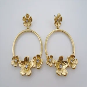 Women’s Gold Flower Fashion Drop Earrings Elegant Jewelry Accessory