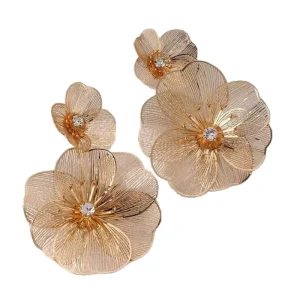 Women’s Minimalist Hyperbole Style Color Painted Iron Drop Earrings High End Hollowed Out Diamond Inlaid Flower Shaped Petal