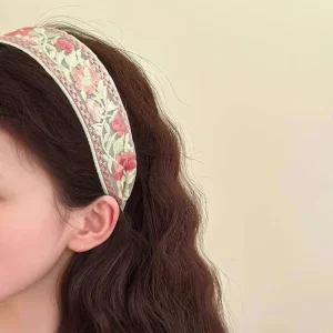 Women’s New Chinese Style Embroidered Flower Fabric Headband Hair Accessories with Intricate Embroidery