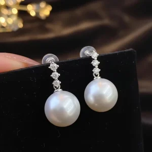 Women’s Pearl Earrings Minimalist European Fashion Party Jewelry an Excellent Gift for Celebrating Anniversaries