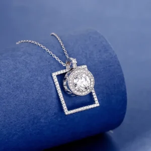 Women’s Rotatable Fashion Zircon Necklaces 925 Silver Dainty Design Sense Ins Style Luxury Necklace for Party