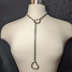 Women’s Stainless Steel Cuban Chain Necklace Retro Stylish Heart Shaped Ring Pendant Fashion Accessory for Daily Wear