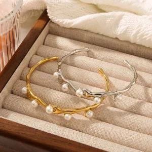 Women’s Stainless Steel Gold Plated Pearl Bracelet Non Tarnish Geometric Pattern Trendy Jewelry Party Bangle