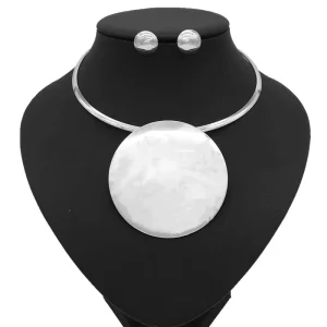 XD177647 Elegant Costume Jewelry Set for Women Round Pendant Choker Necklace and Earrings Set