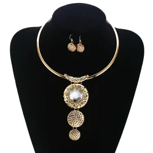 XD180625 Elegant Costume Jewelry Set for Women Round Pendant Choker Necklace and Earrings Set