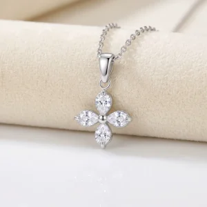 Xinyashang Waterproof Ladies Lucky 316 Stainless Steel Four Leaf Clover Flower Necklace Women’s Trendy Jewelry Custom LOGO
