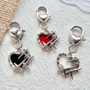 Y2K Millennium Style Four pointed Star Heart Keychain Acrylic Sweet Cool Alloy Pendant Subculture Bag Charm