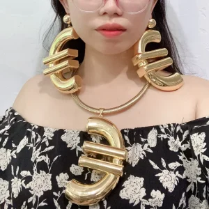 Yulaili Costume Gold Plated Fashion Jewellery Sets Birthday Gifts Party Necklace Jewelry Set
