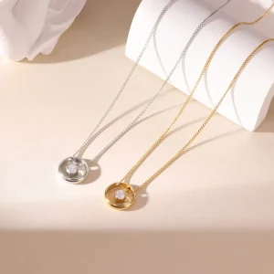 Zircon Fresh Diamond Necklace Vacuum Electroplating Hollow Out Circular Pendant Necklaces Versatile Stainless Steel Jewelry