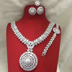 xuping Jewelry Fashion Women’s High Quality Jewelry 24k Gold Luxury Wedding Essential Jewelry Set